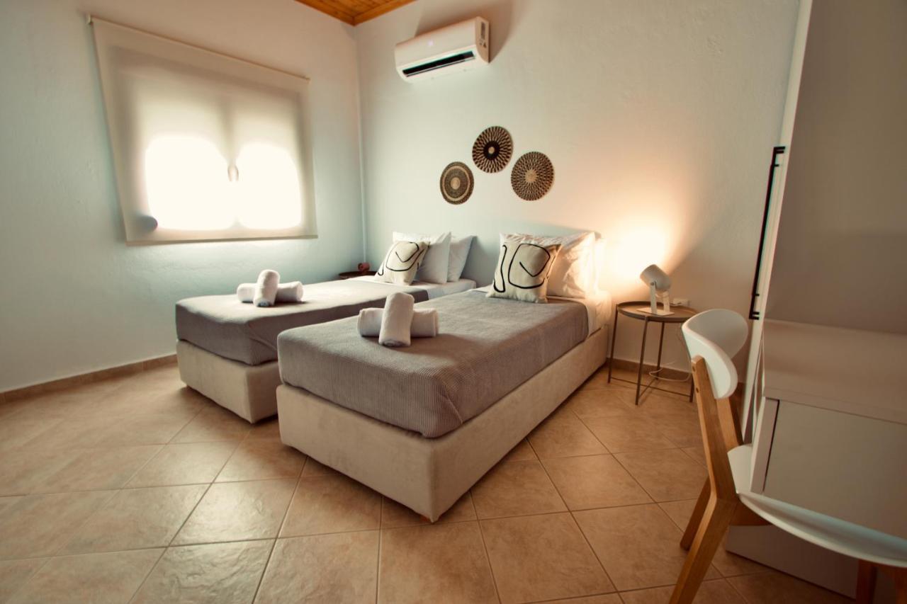 Enalio Beach House Nea Kallikrateia Buitenkant foto