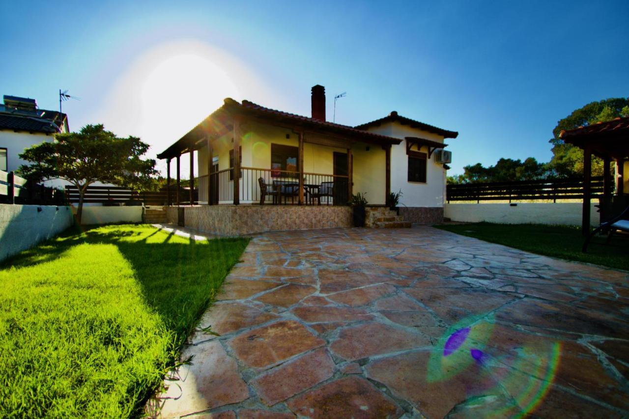 Enalio Beach House Nea Kallikrateia Buitenkant foto